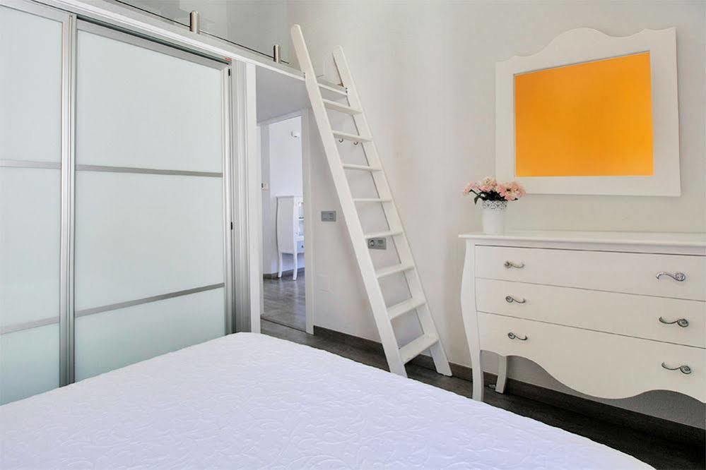Apartamentos Calle Larios Málaga Exterior foto